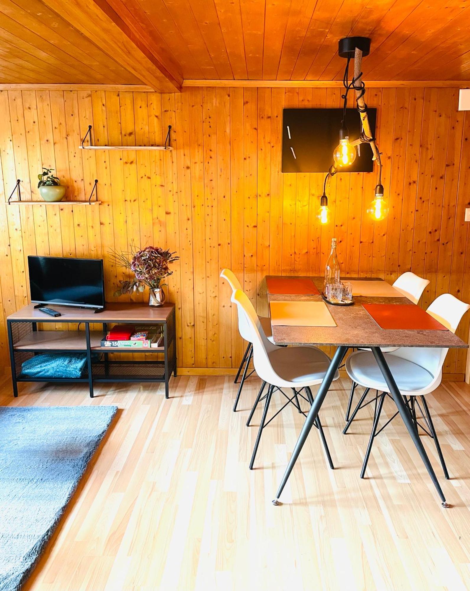 Charming, Well-Equipped Alpine Apartment Kandersteg Eksteriør billede